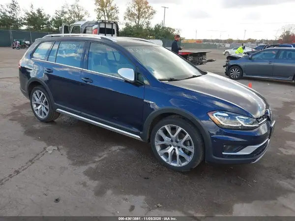 3VWM17AU6KM523433 2019 VOLKSWAGEN GOLF - Image 1