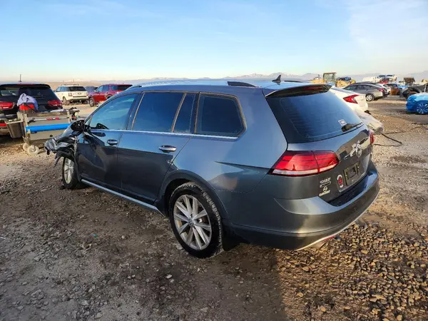 3VWM17AU6KM524114 2019 VOLKSWAGEN GOLF - Image 2