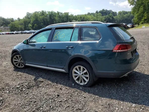 3VWM17AU7KM520797 2019 VOLKSWAGEN GOLF - Image 2