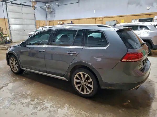 3VWM17AU8KM516855 2019 VOLKSWAGEN GOLF - Image 2