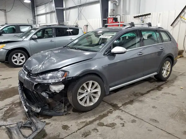 3VWM17AU9JM756883 2018 VOLKSWAGEN GOLF - Image 1