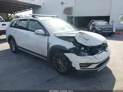 3VWM17AU9KM500535 2019 VOLKSWAGEN GOLF