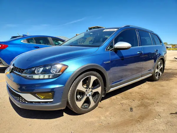 3VWM17AU9KM504519 2019 VOLKSWAGEN GOLF - Image 1