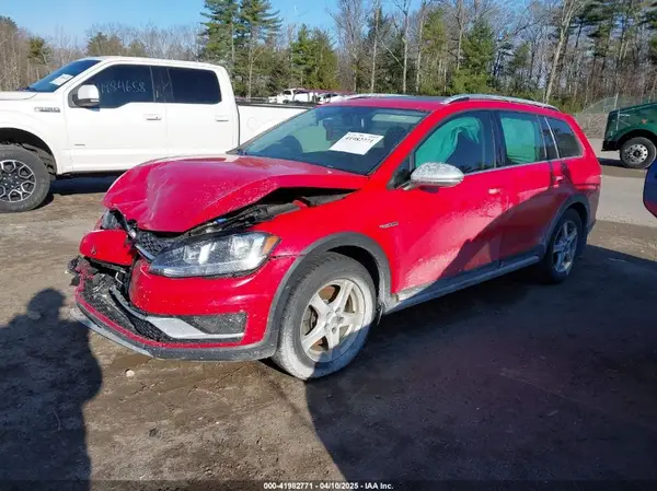 3VWM17AUXKM510779 2019 VOLKSWAGEN GOLF - Image 2