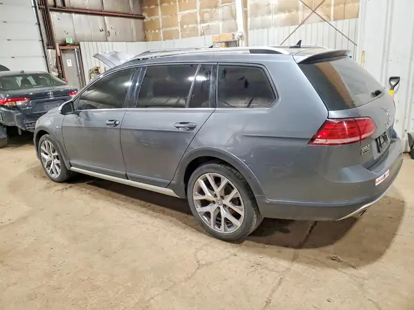 3VWM17AUXKM516646 2019 VOLKSWAGEN GOLF - Image 2