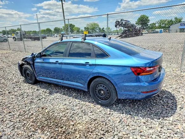 3VWN57BU0KM238251 2019 VOLKSWAGEN JETTA - Image 2