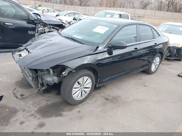 3VWN57BU1KM018794 2019 VOLKSWAGEN JETTA - Image 2
