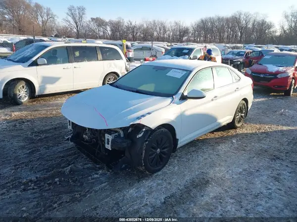 3VWN57BU1KM073469 2019 VOLKSWAGEN JETTA - Image 2