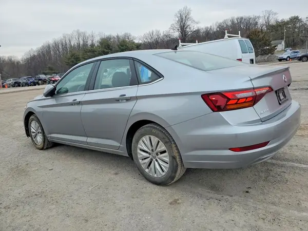 3VWN57BU1KM264082 2019 VOLKSWAGEN JETTA - Image 2