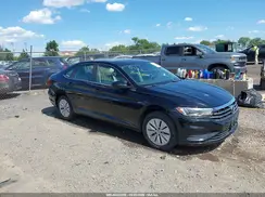 3VWN57BU2KM211634 2019 VOLKSWAGEN JETTA