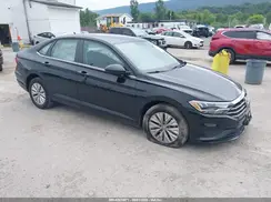 3VWN57BU2LM040658 2020 VOLKSWAGEN JETTA