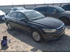 3VWN57BU3KM106696 2019 VOLKSWAGEN JETTA