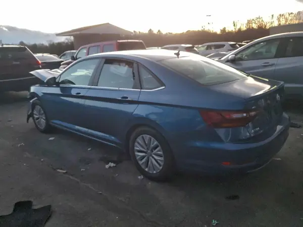 3VWN57BU4KM064684 2019 VOLKSWAGEN JETTA - Image 2
