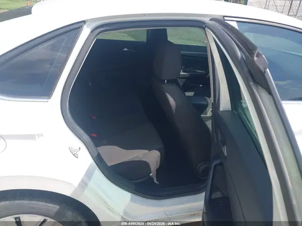 3VWN57BU4KM105721 2019 VOLKSWAGEN JETTA - Image 8