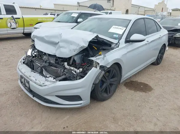 3VWN57BU5KM004154 2019 VOLKSWAGEN JETTA - Image 2