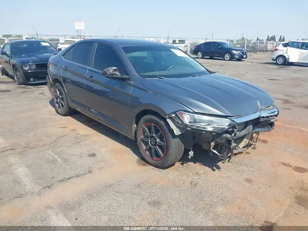 3VWN57BU5KM007281 2019 VOLKSWAGEN JETTA - Image 1