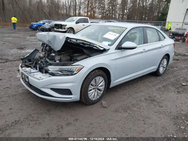 3VWN57BU5KM035811 2019 VOLKSWAGEN JETTA - Image 2
