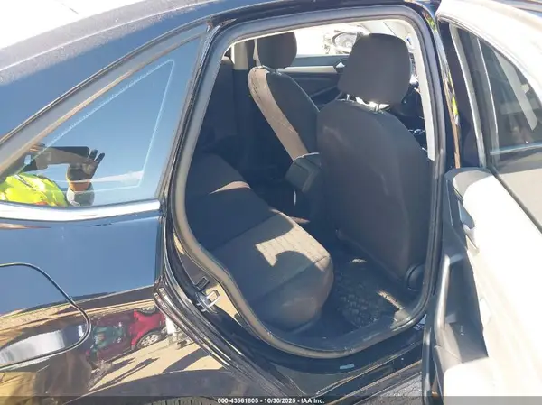 3VWN57BU5KM118008 2019 VOLKSWAGEN JETTA - Image 8