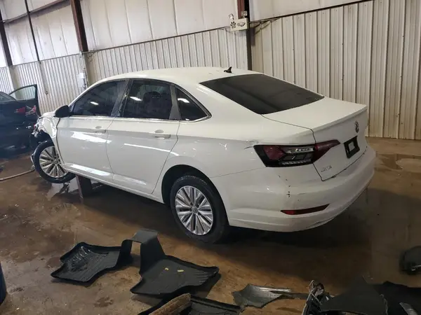 3VWN57BU5KM217962 2019 VOLKSWAGEN JETTA - Image 2
