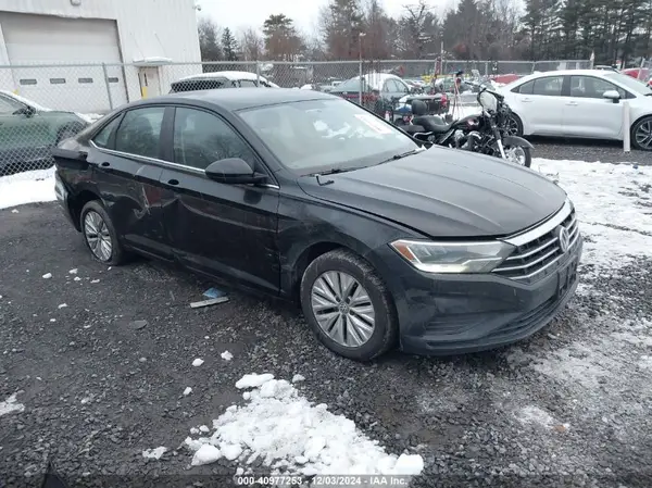 3VWN57BU5KM228301 2019 VOLKSWAGEN JETTA - Image 1
