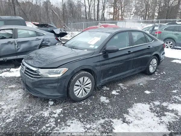 3VWN57BU5KM228301 2019 VOLKSWAGEN JETTA - Image 2