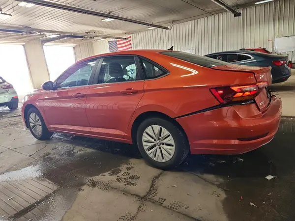 3VWN57BU7KM105812 2019 VOLKSWAGEN JETTA - Image 2