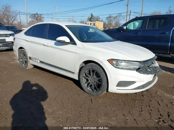 3VWN57BU7KM112422 2019 VOLKSWAGEN JETTA - Image 1