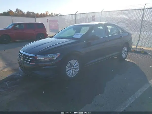 3VWN57BU7KM118818 2019 VOLKSWAGEN JETTA - Image 2