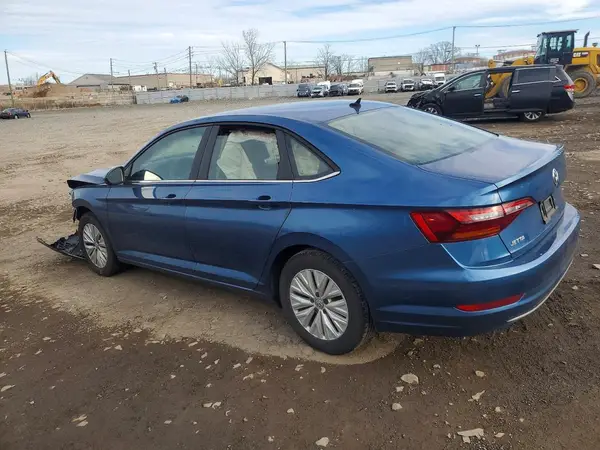 3VWN57BU8KM104913 2019 VOLKSWAGEN JETTA - Image 2