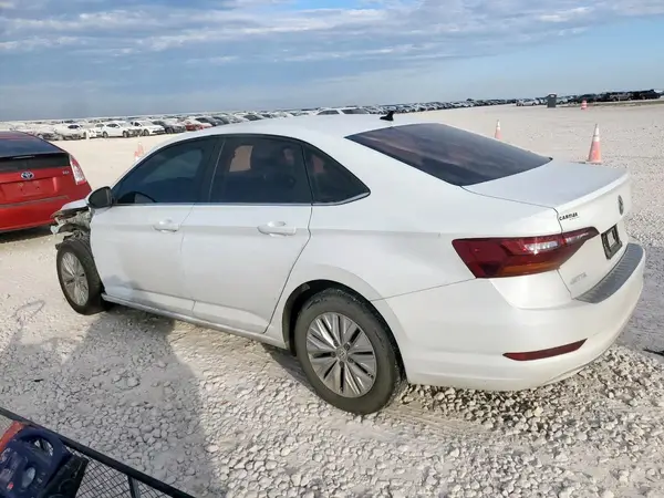 3VWN57BU8KM114504 2019 VOLKSWAGEN JETTA - Image 2
