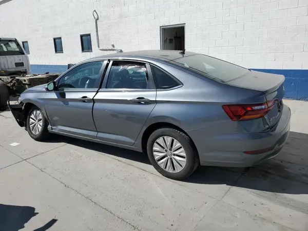 3VWN57BU8KM217261 2019 VOLKSWAGEN JETTA - Image 2