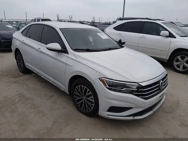 3VWN57BU8MM104056 2021 VOLKSWAGEN JETTA - Image 1