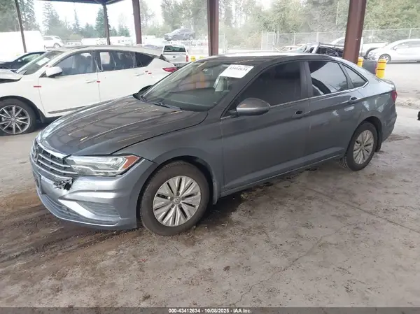 3VWN57BU9KM046827 2019 VOLKSWAGEN JETTA - Image 2