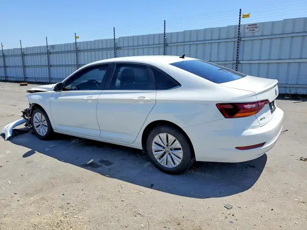 3VWN57BU9KM115130 2019 VOLKSWAGEN JETTA - Image 2