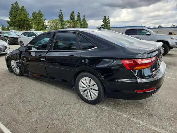3VWN57BU9KM268185 2019 VOLKSWAGEN JETTA - Image 2