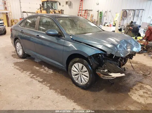 3VWN57BUXKM013139 2019 VOLKSWAGEN JETTA - Image 1