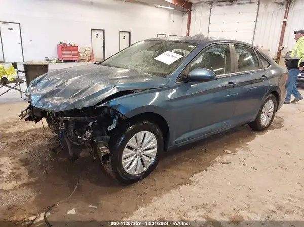 3VWN57BUXKM013139 2019 VOLKSWAGEN JETTA - Image 2