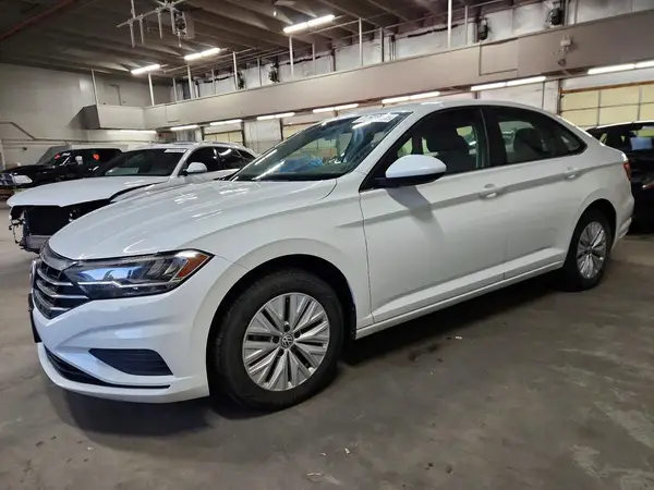 3VWN57BUXKM038610 2019 VOLKSWAGEN JETTA - Image 1