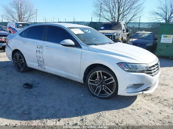 3VWN57BUXKM040003 2019 VOLKSWAGEN JETTA - Image 1