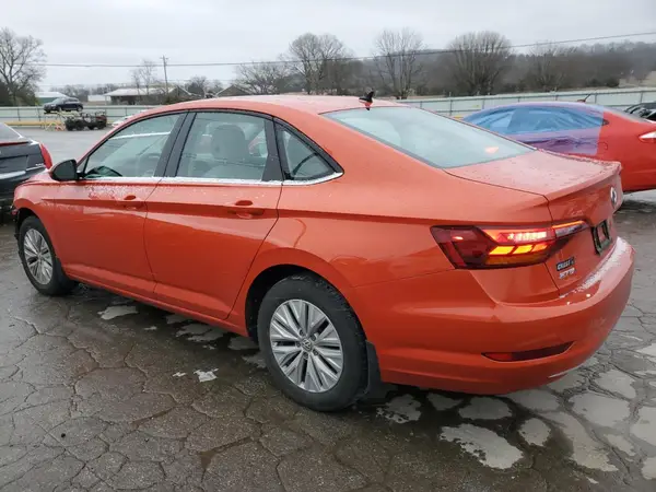3VWN57BUXKM118697 2019 VOLKSWAGEN JETTA - Image 2