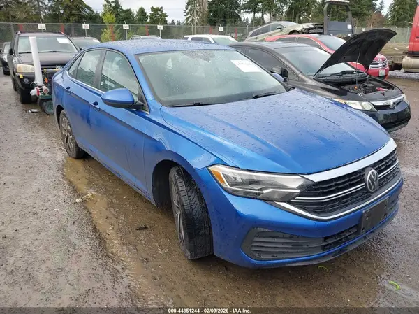 3VWNM7BU1NM019709 2022 VOLKSWAGEN JETTA - Image 1