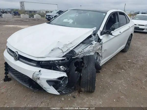 3VWSX7BU5SM056056 2025 VOLKSWAGEN JETTA - Image 2