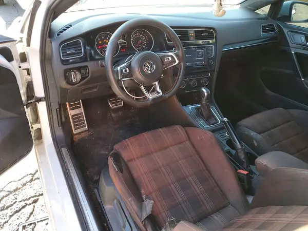 3VWTT7AU0GM002978 2016 VOLKSWAGEN GTI - Image 8