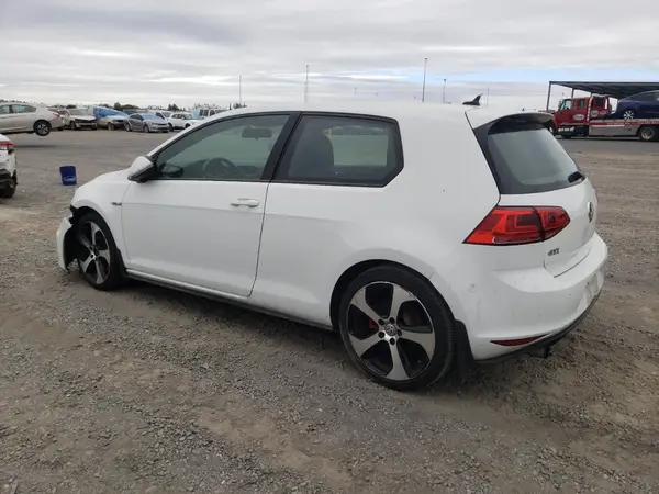 3VWTT7AU5GM002474 2016 VOLKSWAGEN GTI - Image 2