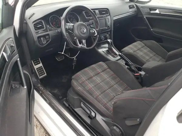 3VWTT7AU5GM002474 2016 VOLKSWAGEN GTI - Image 8