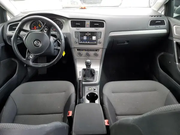 3VWU17AU3HM532082 2017 VOLKSWAGEN GOLF - Image 8