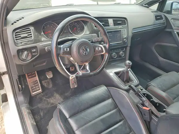 3VWYT7AU1GM006947 2016 VOLKSWAGEN GTI - Image 8