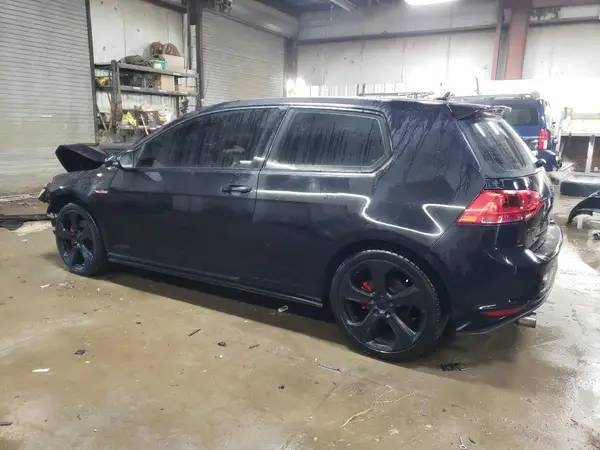 3VWYT7AU1GM023165 2016 VOLKSWAGEN GTI - Image 2