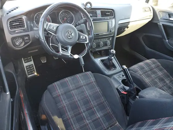 3VWYT7AU4GM006151 2016 VOLKSWAGEN GTI - Image 8
