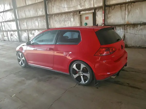 3VWYT7AU4GM008868 2016 VOLKSWAGEN GTI - Image 2